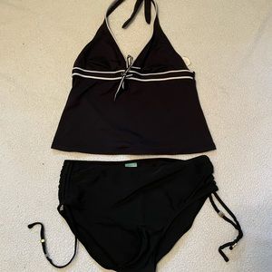 2 piece woman’s tankini